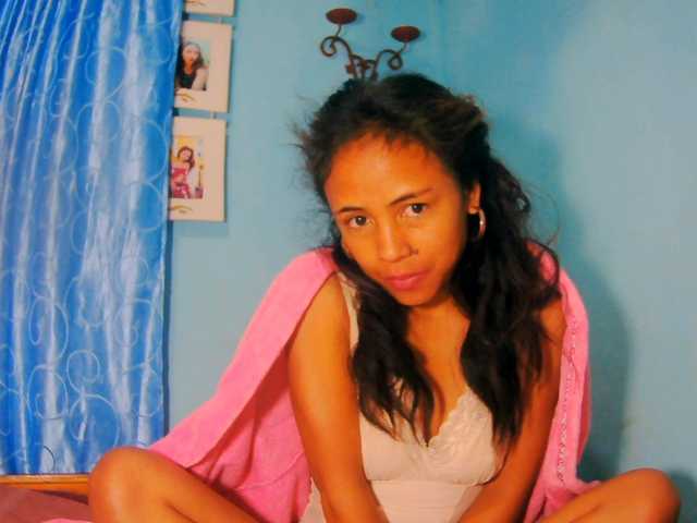 prettygirls11 live cam on BongaCams