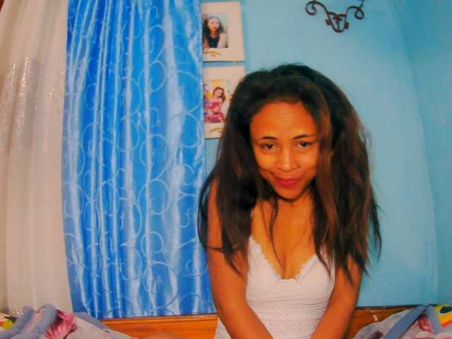 prettygirls11 live cam on BongaCams