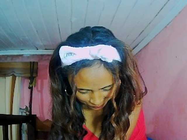 prettygirls11 live cam on BongaCams