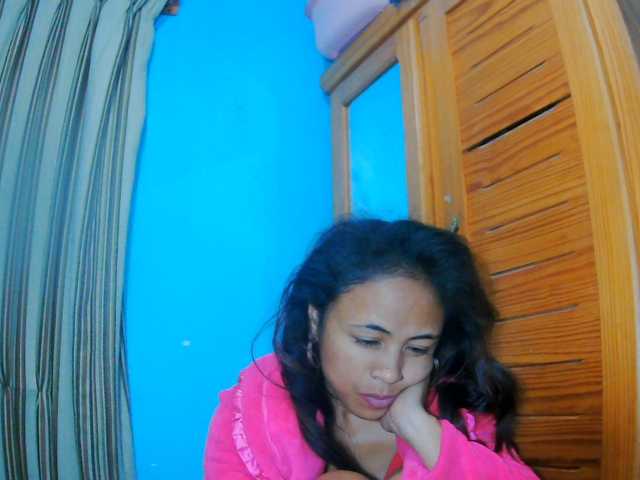 prettygirls11 live cam on BongaCams