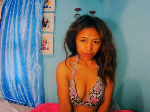 prettygirls11 live cam on BongaCams