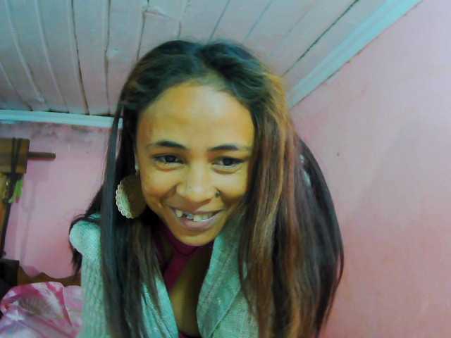 prettygirls11 live cam on BongaCams