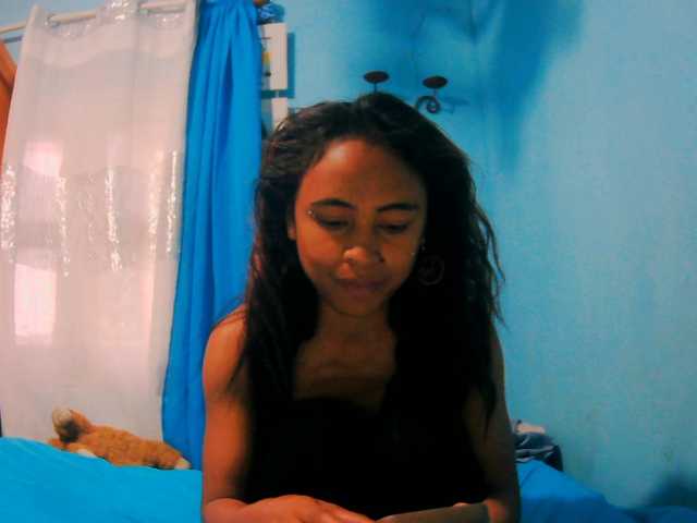 prettygirls11 live cam on BongaCams