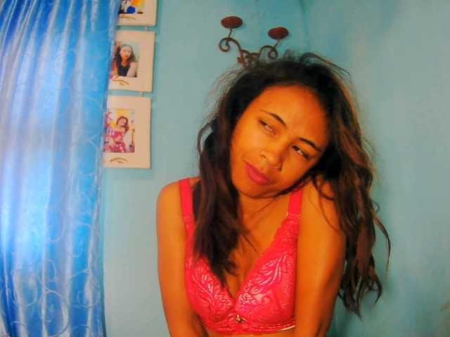 prettygirls11 live cam on BongaCams
