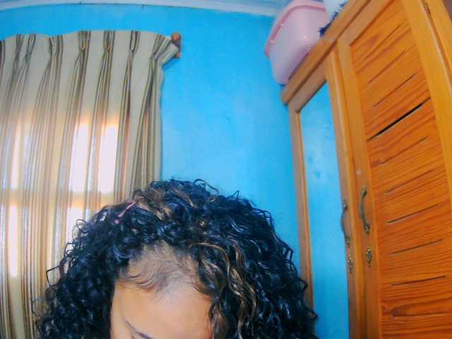prettygirls11 live cam on BongaCams