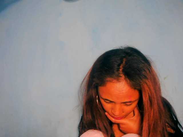 prettygirls11 live cam on BongaCams