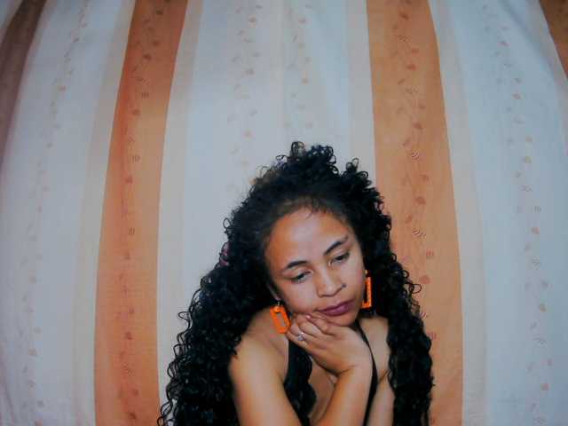 prettygirls11 live cam on BongaCams