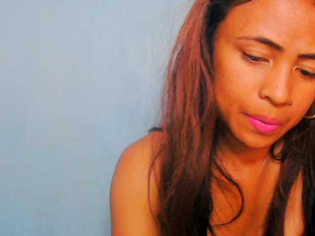 prettygirls11 live cam on BongaCams