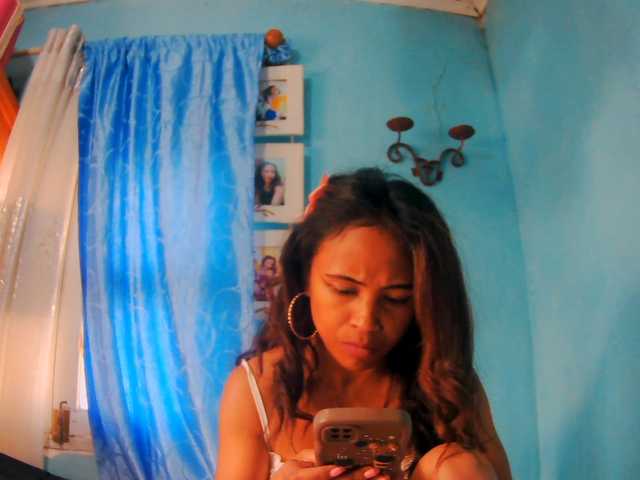 prettygirls11 live cam on BongaCams