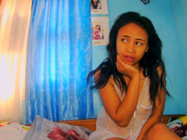prettygirls11 live cam on BongaCams