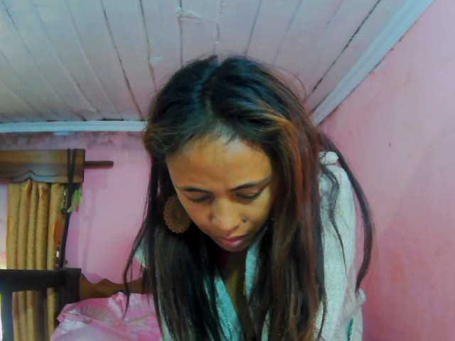prettygirls11 live cam on BongaCams