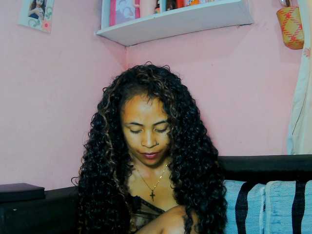 prettygirls11 live cam