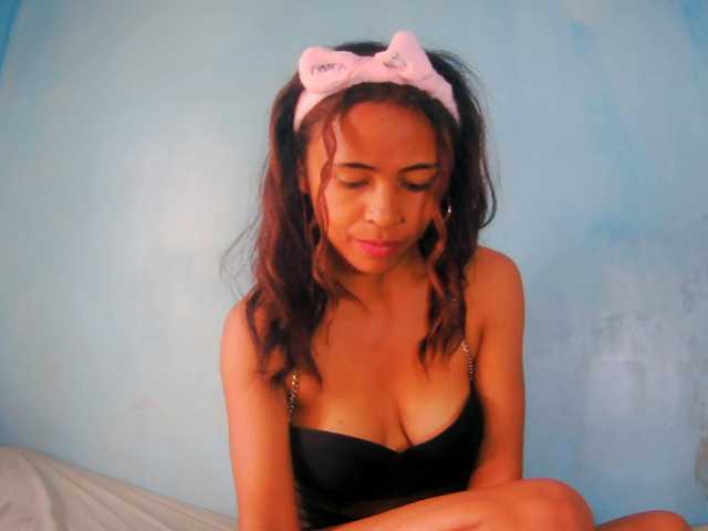prettygirls11 live cam on BongaCams