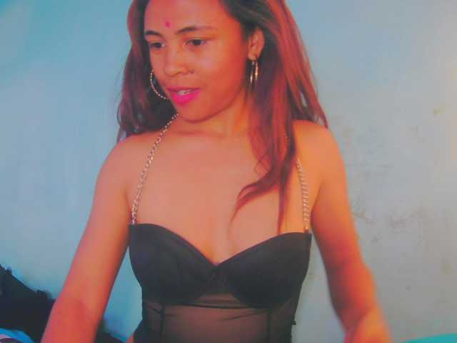 prettygirls11 live cam on BongaCams