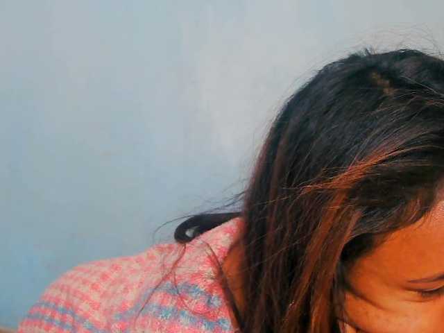 prettygirls11 live cam on BongaCams
