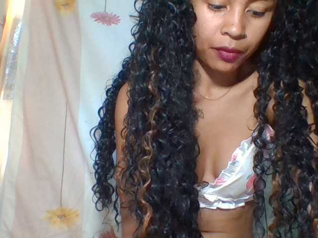 prettygirls11 live cam preview