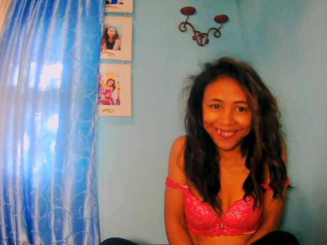 prettygirls11 live cam on BongaCams