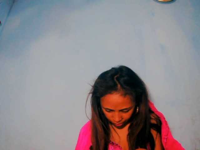 prettygirls11 live cam on BongaCams
