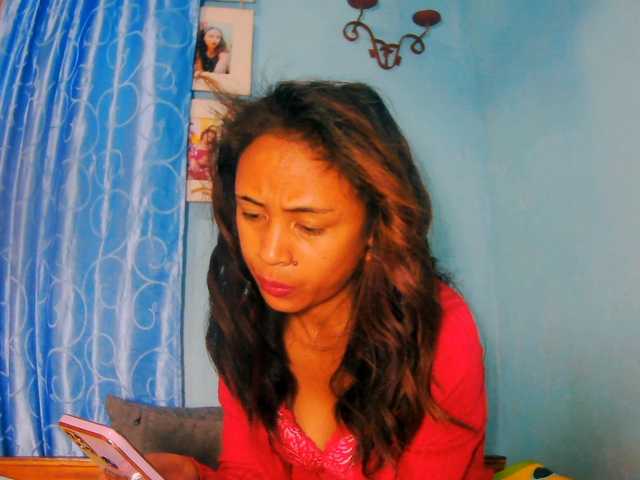 prettygirls11 live cam on BongaCams