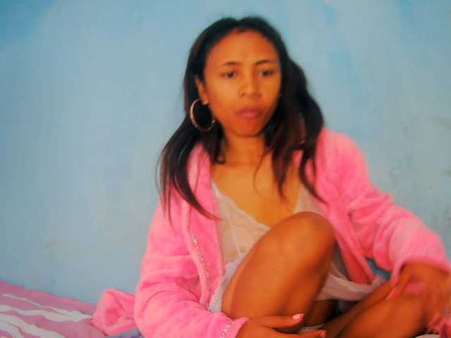 prettygirls11 live cam on BongaCams