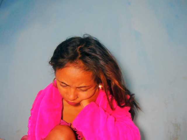 prettygirls11 live cam on BongaCams