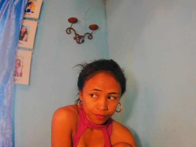 prettygirls11 live cam on BongaCams