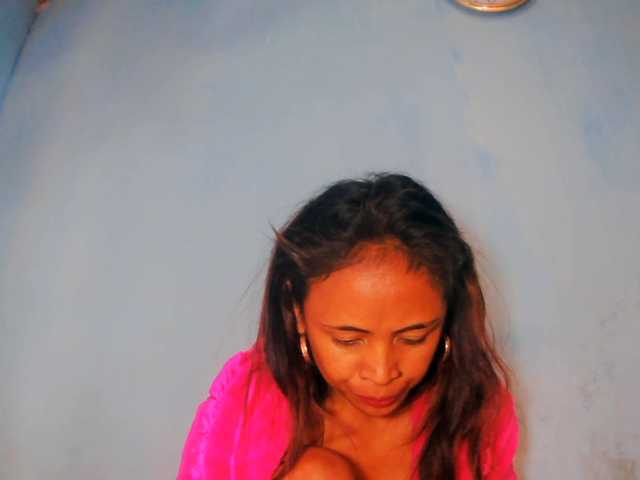 prettygirls11 live cam on BongaCams