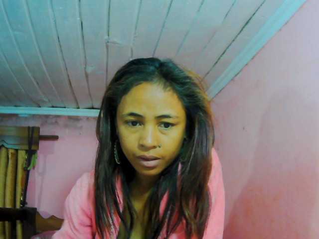 prettygirls11 live cam on BongaCams