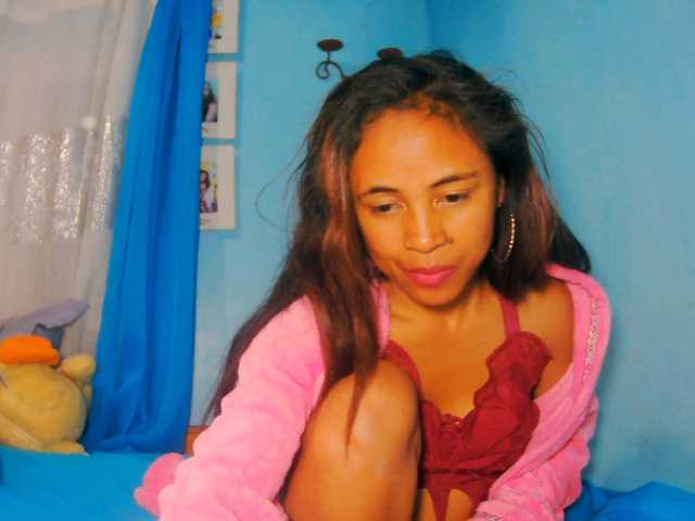 prettygirls11 live cam on BongaCams