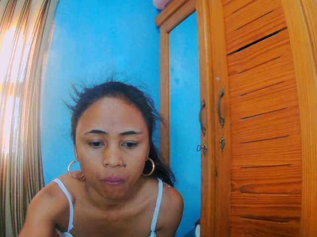 prettygirls11 live cam on BongaCams