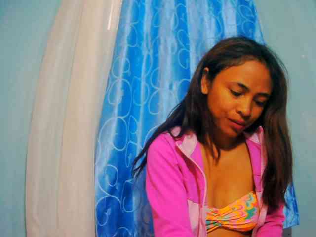prettygirls11 webcam
