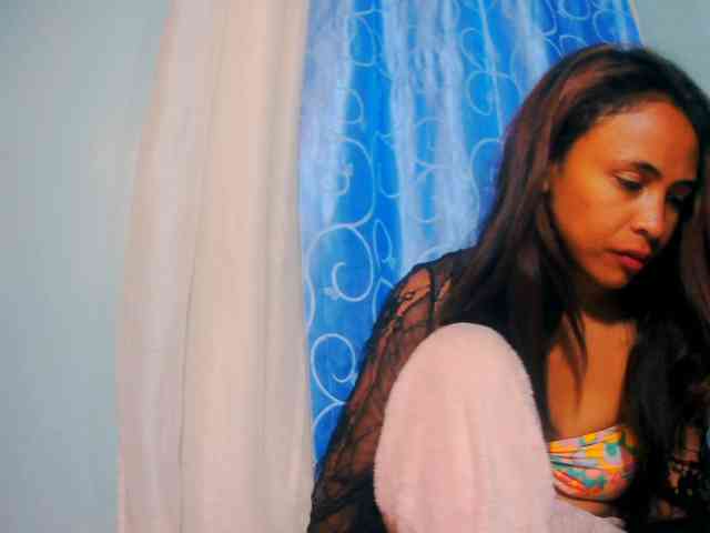 prettygirls11 webcam