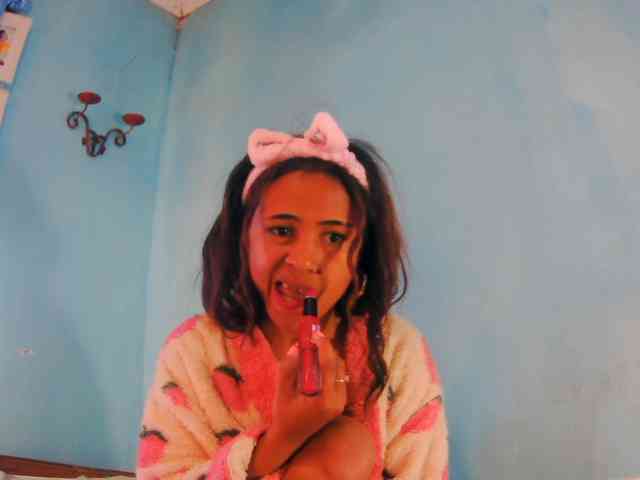 prettygirls11 webcam