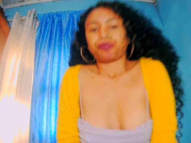 prettygirls11 Live Webcam on BongaCams