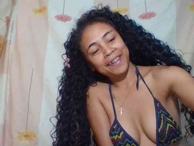 prettygirls11 webcam