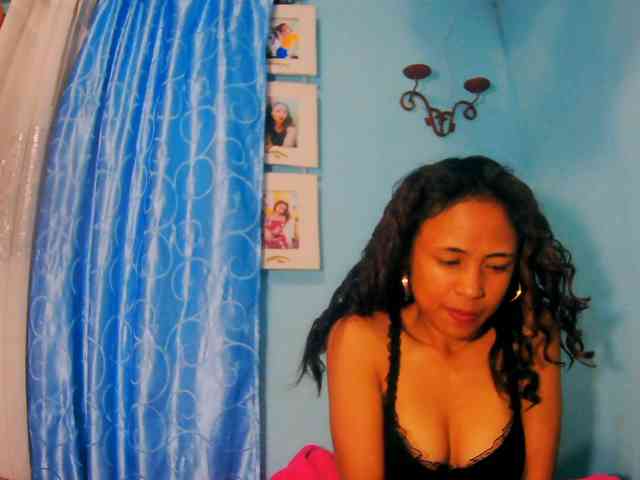 prettygirls11 webcam