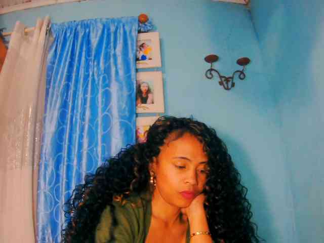 prettygirls11 webcam