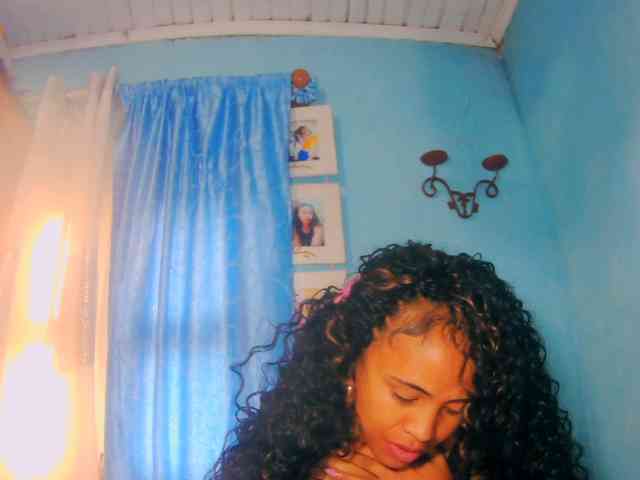 prettygirls11 webcam