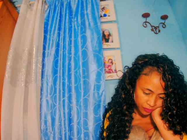 prettygirls11 webcam