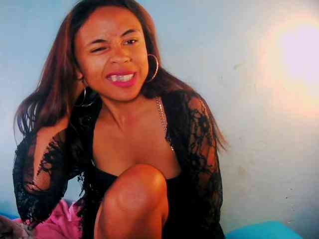 prettygirls11 webcam
