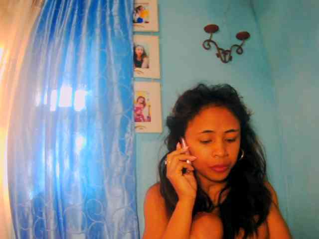 prettygirls11 webcam