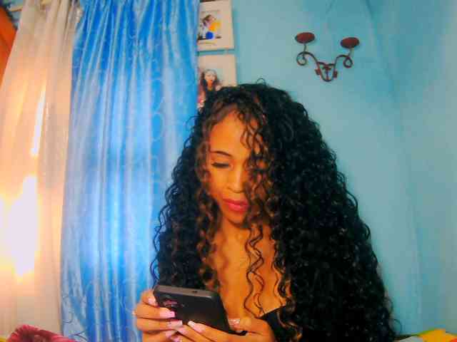 prettygirls11 webcam