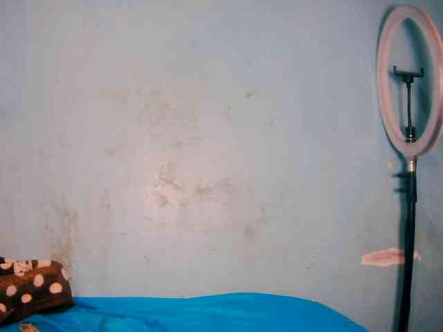 prettygirls11 webcam