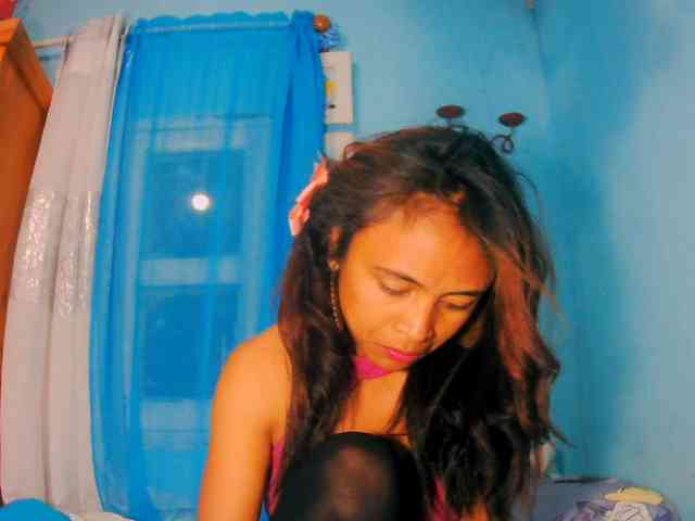 prettygirls11 webcam