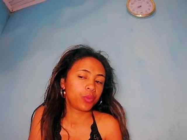 prettygirls11 webcam