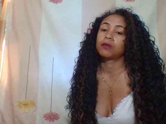 prettygirls11 webcam