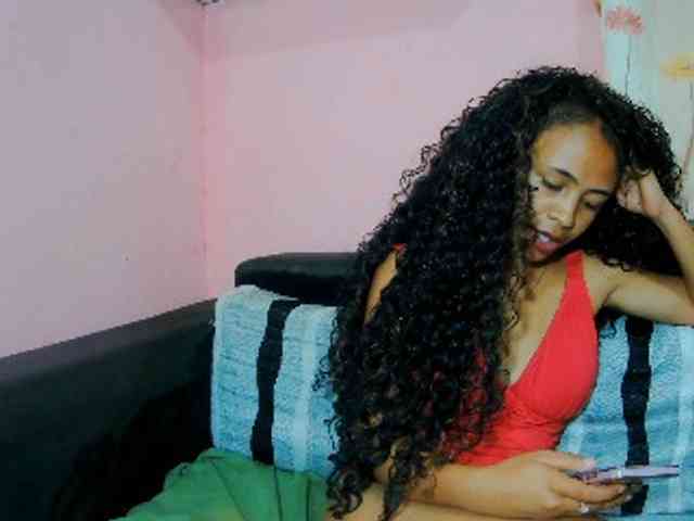 prettygirls11 webcam