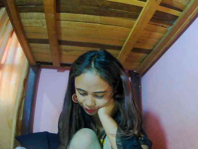 prettygirls11 webcam