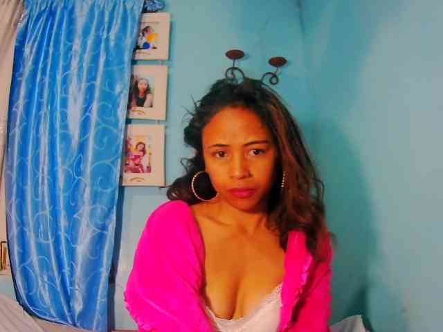 prettygirls11 webcam