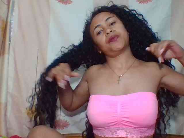 prettygirls11 webcam
